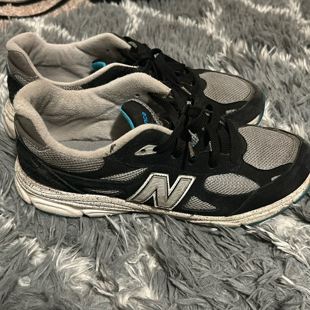 Women’s New Balance 990